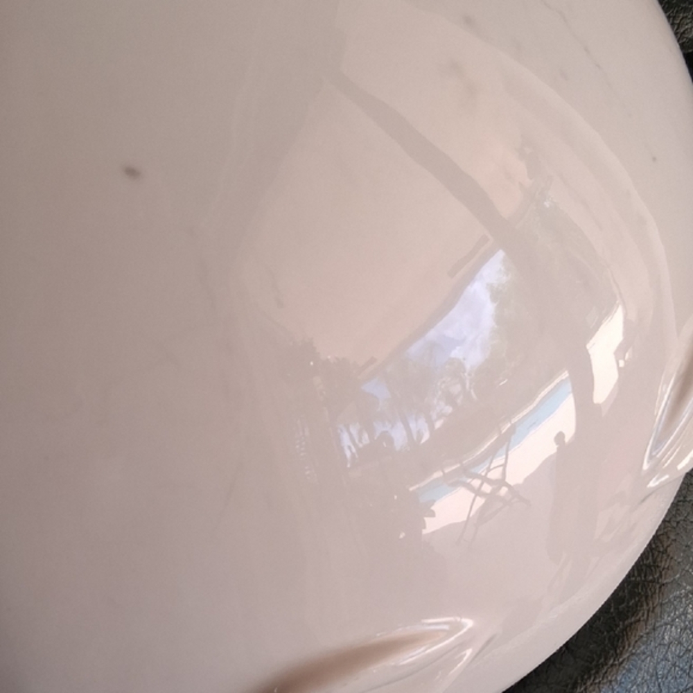 Jonathan Adler White Ceramic Bowl with Lip Design. Muse By: Jonathan Adler Gala. - Picture 12 of 15